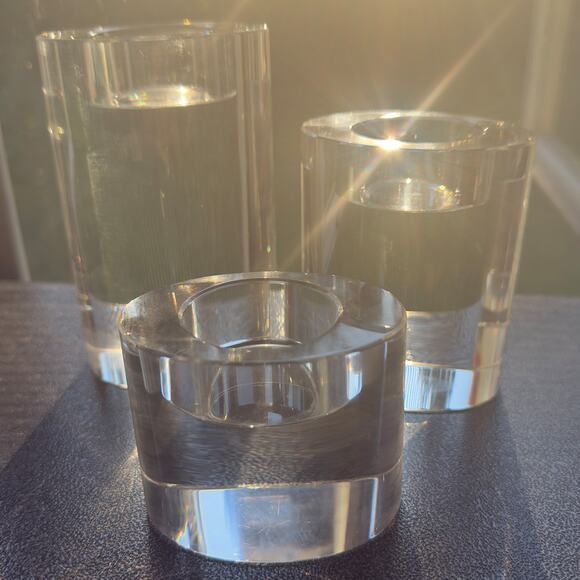 Modern 3-Piece Solid Clear Glass Tealight Candle Holder Set in 3 Heights - Picture 2 of 7